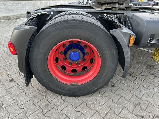 Standard-SZM DAF CF 400 FT Space Cab / 945 dkm / Smart Tacho V2 ...