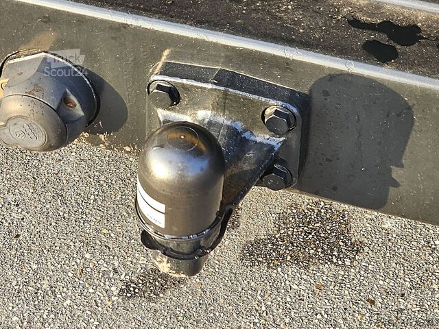 Грузоподъемная платформа M.A.N. TGE 3.180 Open Laadbak Dub Cab