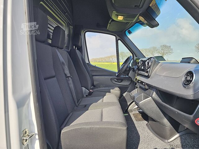 Stasjonsvogn med høyt tak MERCEDES-BENZ SPRINTER 317 L2H2 LED Mbux 10