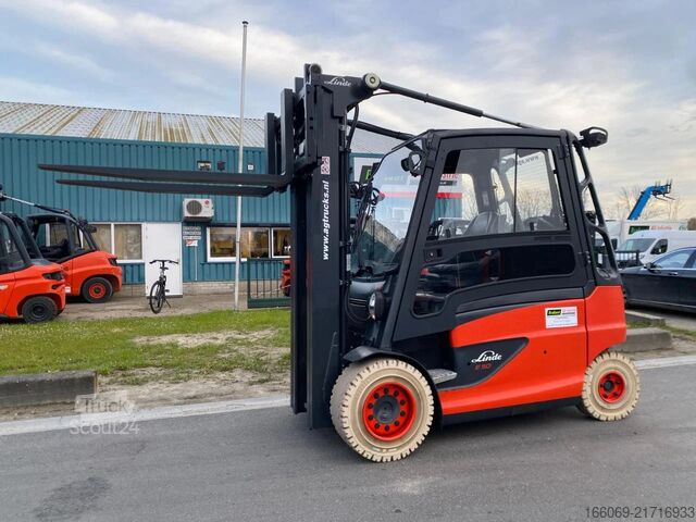 Gaffeltruck Linde E50HL-01