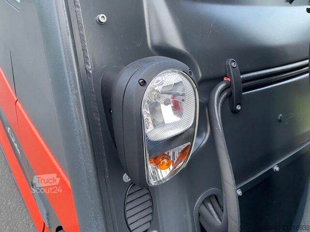 Gaffeltruck Linde E50HL-01