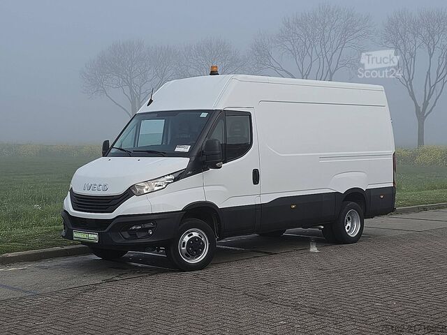 Aukšto stogo universalas IVECO DAILY 35C14 L2H2 Dubbellucht AC!