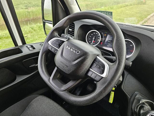 Aukšto stogo universalas IVECO DAILY 35C14 L2H2 Dubbellucht AC!