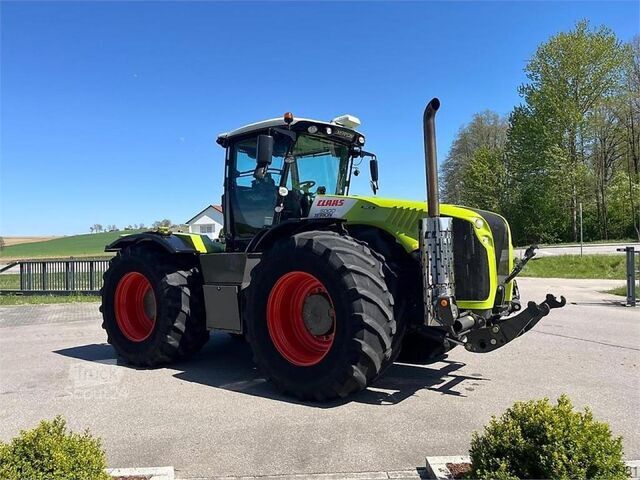 Traktör CLAAS Xerion 5000 Trac VC