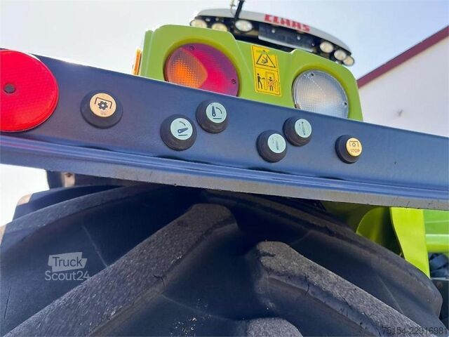 Traktör CLAAS Xerion 5000 Trac VC