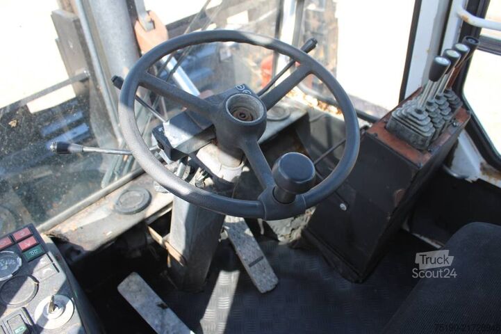 Stivuitor de containere Kalmar DC 13.6-600 empty container handler