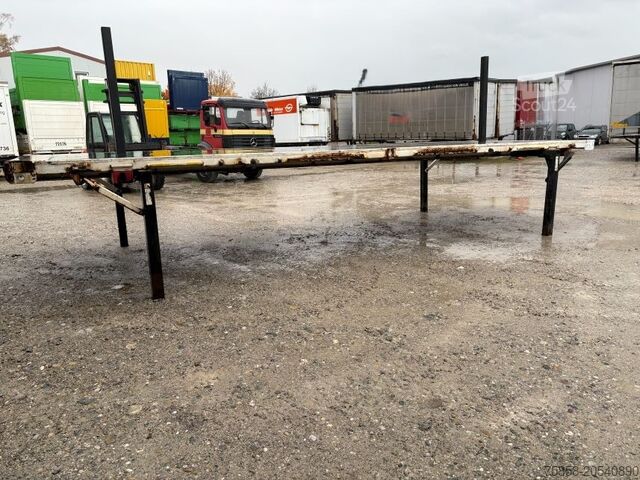 Odprto zamenljivo telo Krone Plattform 7,82m mit Steckrungen mittig