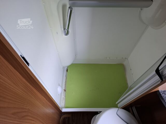 Yarı entegre karavan Hymer T 654 SL Gold Edition