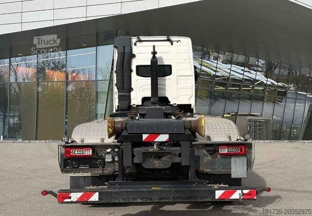 Kancalı kamyon Volvo FM 460 6X2*4 / HIAB ULT21S61 hooklift