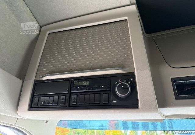 Hakowiec Volvo FM 460 6X2*4 / HIAB ULT21S61 hooklift