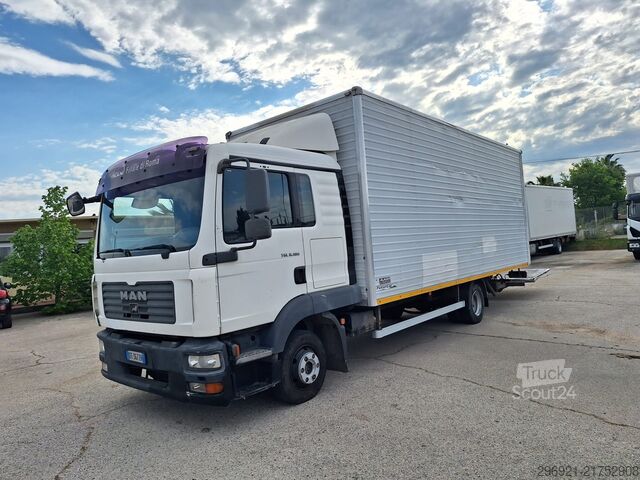 Furgone chiuso MAN TGL 8.180N