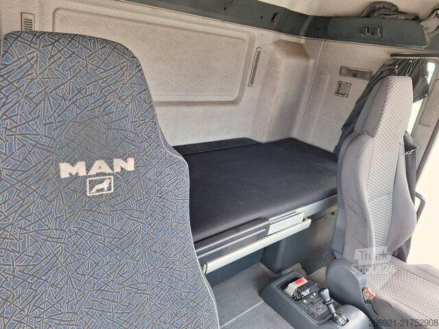 Furgone chiuso MAN TGL 8.180N