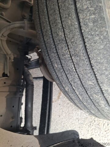 Furgone chiuso MAN TGL 8.180N