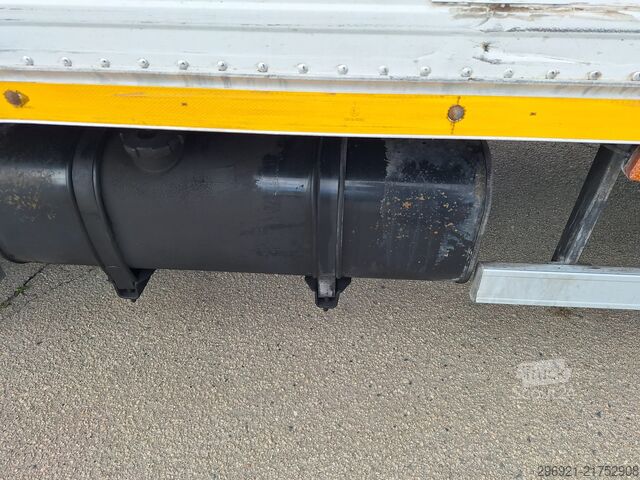 Furgone chiuso MAN TGL 8.180N