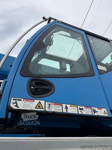 Auto-dizalica montirana na kamionu Liebherr LTM 1030-2.1