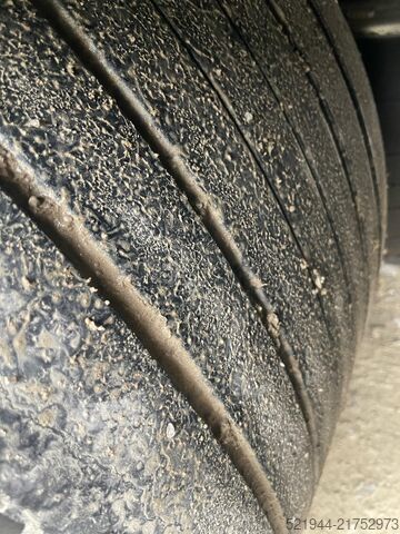 Open oplegger met zeil Schmitz Cargobull SCB S2 SCS 18/1-13.62 Curtainsider