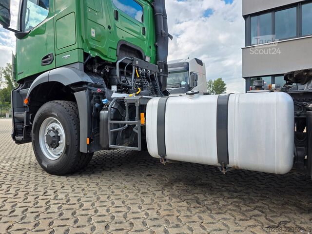 Standard dragbil MERCEDES-BENZ Arocs 1843 | Nebenabtrieb