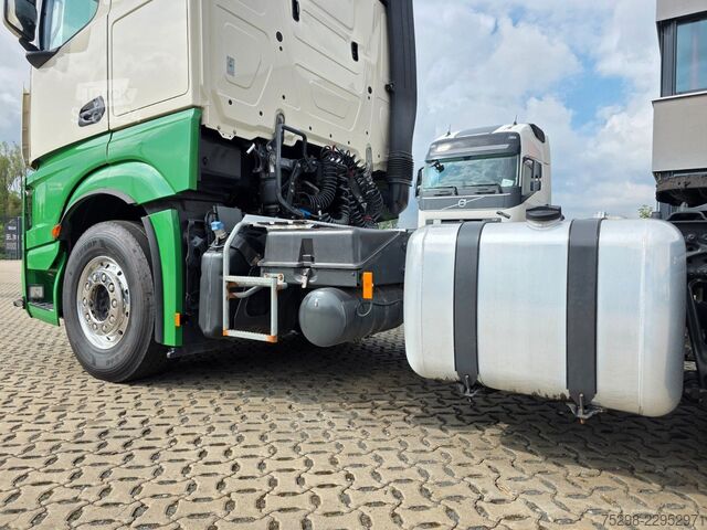 Standardni tegljač MERCEDES-BENZ Actros 1846 | Retarder | Alu-Felgen | Kompressor