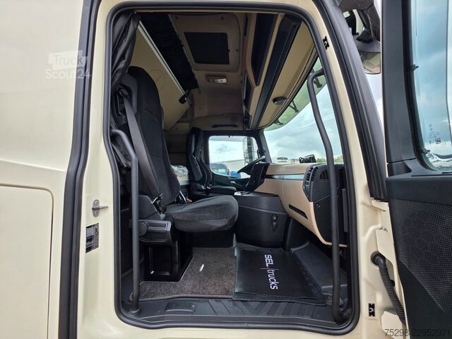 Standardni tegljač MERCEDES-BENZ Actros 1846 | Retarder | Alu-Felgen | Kompressor