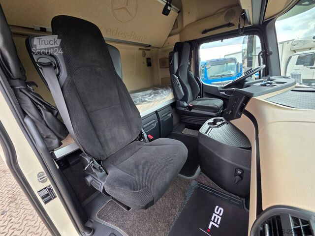Standardni tegljač MERCEDES-BENZ Actros 1846 | Retarder | Alu-Felgen | Kompressor