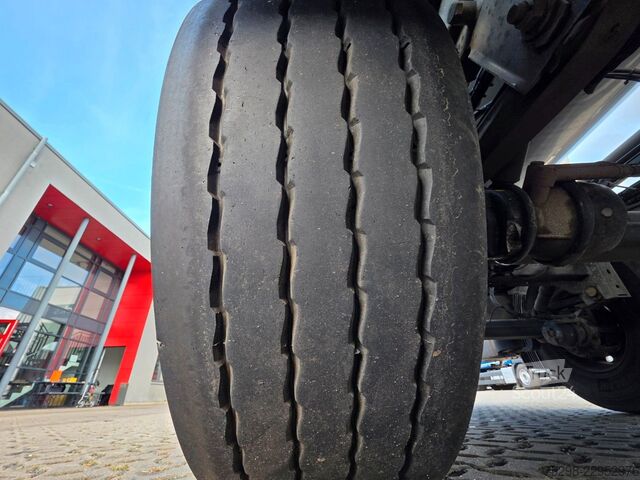 Poluprikolica cisterna SCHRADER TSA | Alu-Felgen | Liftachse I Pumpe