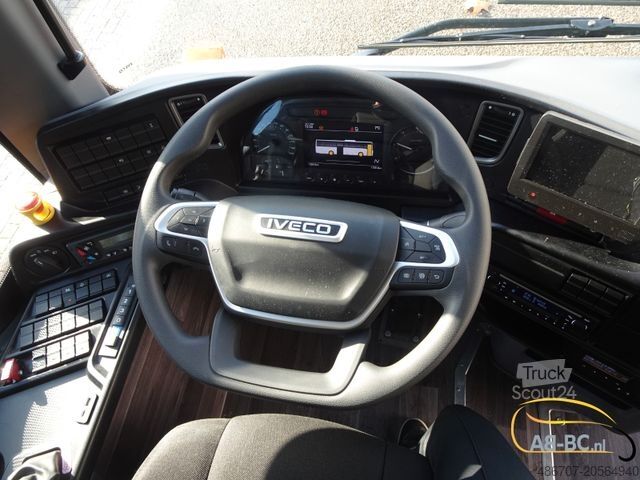 Medzimestský autobus IVECO NEU Crossway 55 Sitze Luxuspolsterung