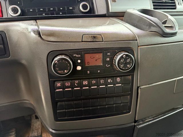 Standard tractor unit MAN TGX 33.480 6X4 Tractor-unit Spring/Spring Retard