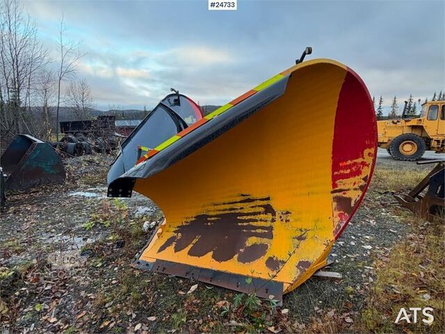 Pflug  GMI HA-290 Pointed snow plough