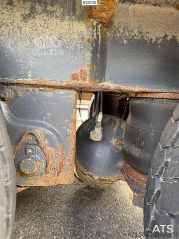 Maur Triple-axle trailer – Requires repairs Maur Triple-axle trailer – Requires repairs