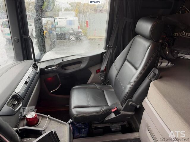 Standard-SZM Scania R650 XT 6x4 Tractor unit – Hydraulics for tipping