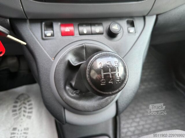 Furgão de painéis Citroën Berlingo 1.6 BlueHDi 100 Business Economy Kamera
