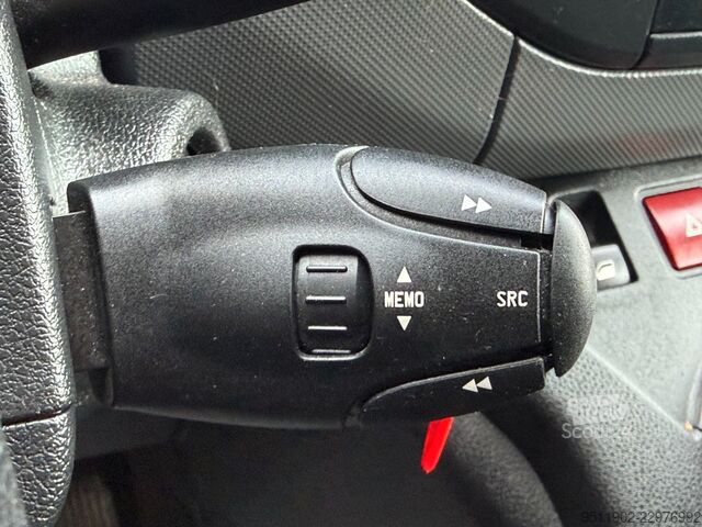Furgão de painéis Citroën Berlingo 1.6 BlueHDi 100 Business Economy Kamera