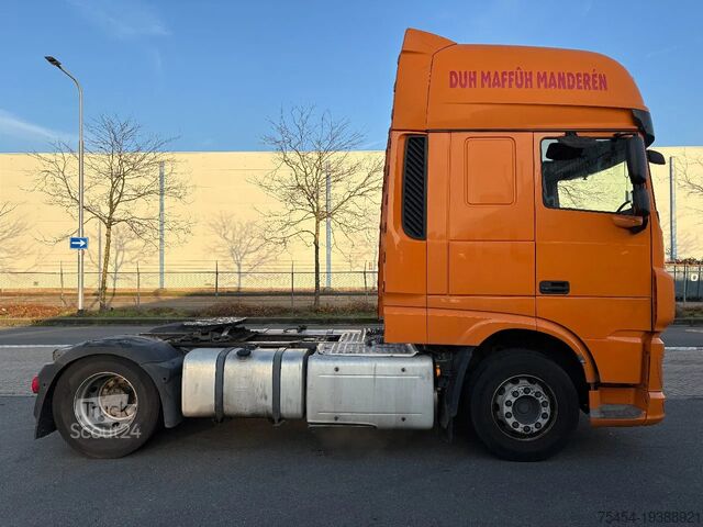 Standaard-SZM DAF XF 440