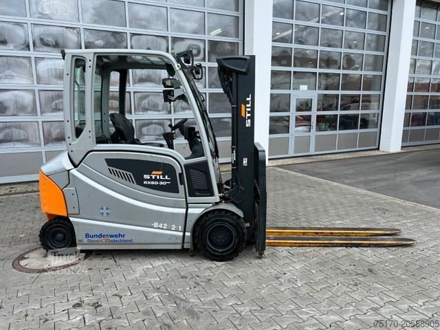 Carretilla elevadora frontal STILL RX60-30L/600 / 2021 / Hubhöhe 4.6m / SS / Waage