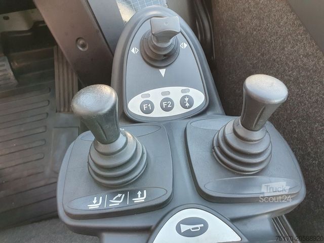 Carretilla elevadora frontal STILL RX70-35 / Triplex: 4.80m / nur 2.004h! / Klima