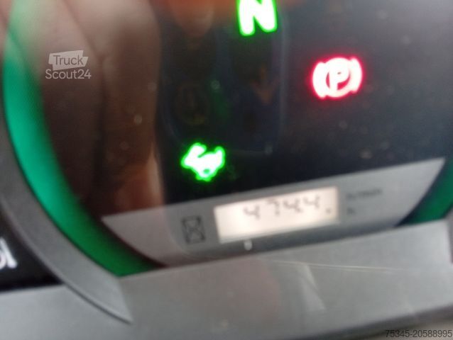 جرافة ذات عجلات KUBOTA R070