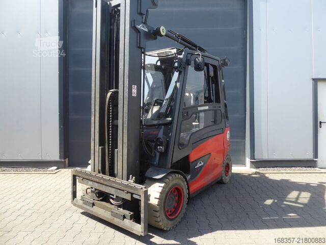 Első homlokrakodó targonca Linde E45HL-01/600