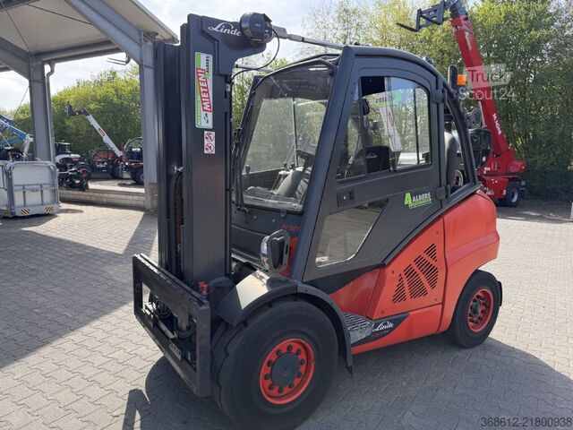 Фронтальный погрузчик-вилочный Linde H 50 T 02 EVO