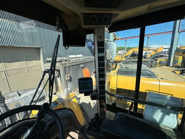 Carregador de rodas Volvo L220 H