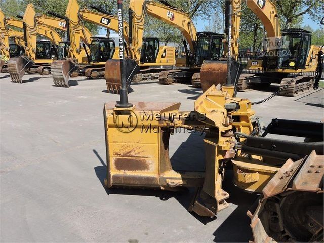 Дорожній каток CATERPILLAR D6N LGP with GPS