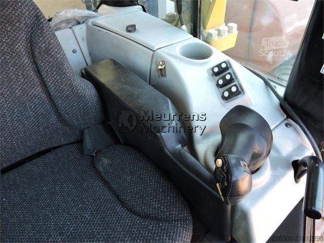 Дорожній каток CATERPILLAR D6N LGP with GPS