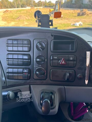 Camion cu platformă și prelată Mercedes-Benz Actros 2544L