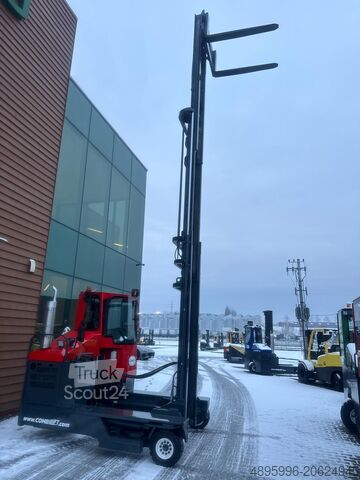 Τετρακατευθυνόμενο περονοφόρο ανυψωτικό όχημα Combilift C4000 /2015 /Diesel/Triplex 7500 mm