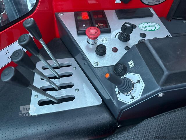 Τετρακατευθυνόμενο περονοφόρο ανυψωτικό όχημα Combilift C4000 /2015 /Diesel/Triplex 7500 mm