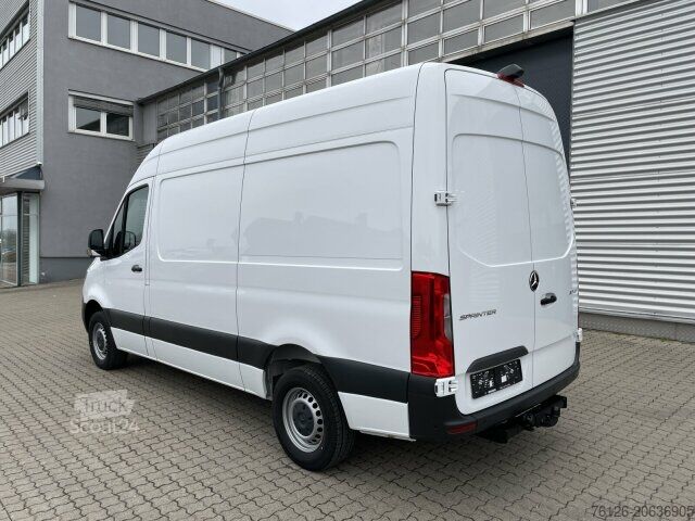 Skåpbil Mercedes-Benz Sprinter 317 CDI HD DAB-RADIO+KLIMA+HOLZBD.+3SITZ