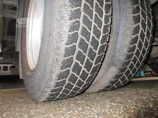 Kombi vozilo sa ceradom iveco Daily 72-180 Hi-Matic Koffer 6,05 m LBW