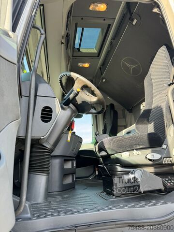 Trator de estrada padrão Mercedes-Benz ACTROS 1848 TRATTORE MEZZO D'OPERA