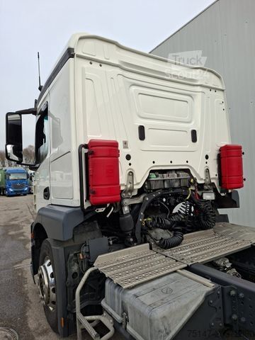 Standard dragbil MERCEDES-BENZ 1840 LS Actros 4x2 ADR Klima