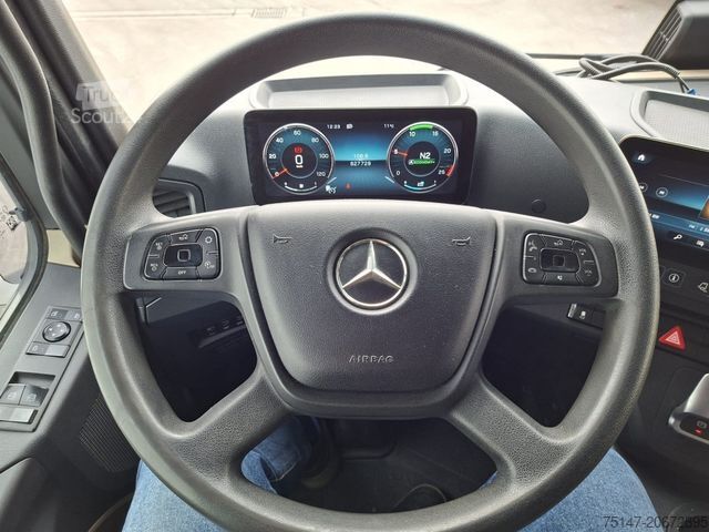 Standard dragbil MERCEDES-BENZ 1840 LS Actros 4x2 ADR Klima