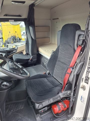 Gefahrgut LKW MERCEDES-BENZ 1843 LS Actros ADR Retarder ACC